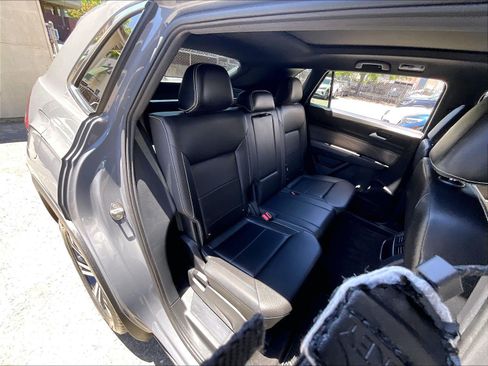 Certified 2023 Volkswagen Atlas Cross Sport SEL AWD/4WD image 26