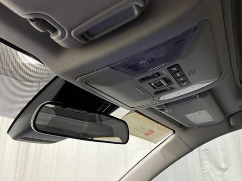 Used 2023 Toyota RAV4 XLE Premium FWD image 23