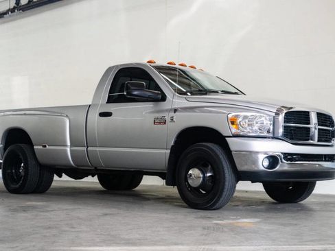 Used 2008 Dodge Ram 3500 Truck SLT w/ Trailer Tow Group image 2