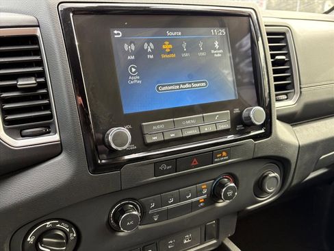 Certified 2024 Nissan Frontier SV w/ Technology Package image 13