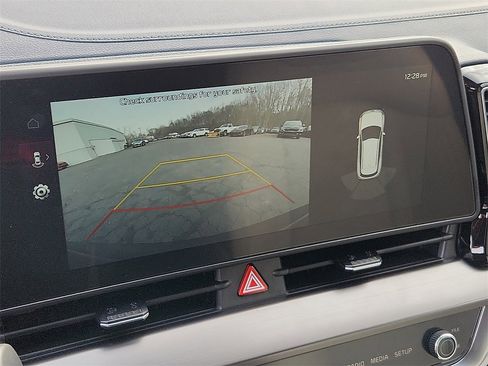 Certified 2025 Kia Sportage EX image 19