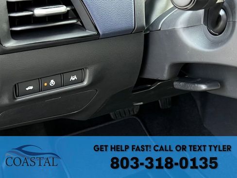 New 2026 Nissan Sentra SL w/ Floor Mat Package FWD image 10