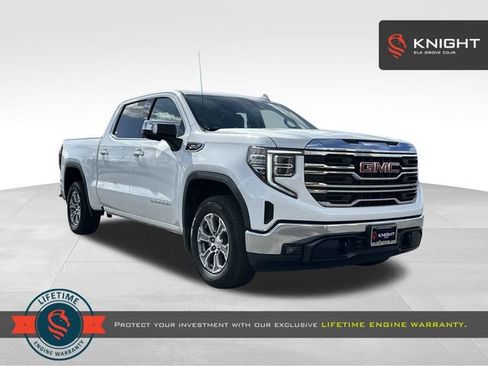 Used 2024 GMC Sierra 1500 SLT image 1