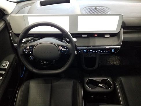 Certified 2024 Hyundai Ioniq 5 Limited RWD image 3