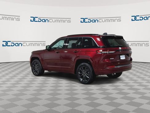 New 2026 Jeep Grand Cherokee Limited AWD/4WD image 6