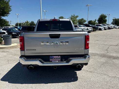 Used 2025 RAM 1500 Big Horn AWD/4WD image 4