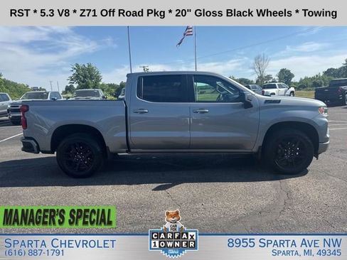 Used 2023 Chevrolet Silverado 1500 RST AWD/4WD image 2