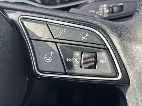 Used 2023 Audi A4 2.0T Premium w/ Convenience Package image 28