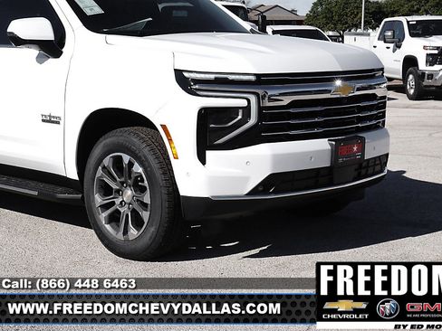 New 2026 Chevrolet Suburban LT w/ Comfort Package image 42