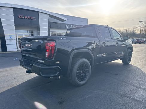 New 2026 GMC Sierra 1500 Elevation image 3