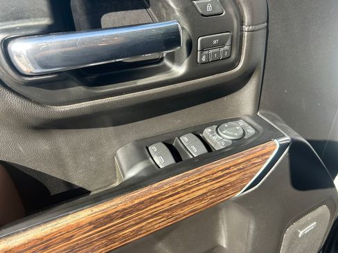 Used 2020 Chevrolet Silverado 3500 High Country w/ Z71 Off-Road Package image 23