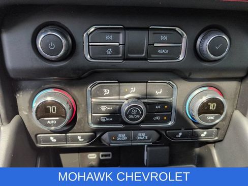 Used 2024 Chevrolet Tahoe RST w/ Luxury Package AWD/4WD image 18