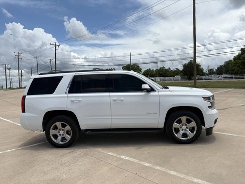 Used 2017 Chevrolet Tahoe LS w/ All-Season Package RWD image 6