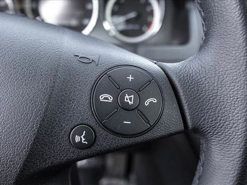 Used 2011 Mercedes-Benz C 300 4MATIC Sedan image 15