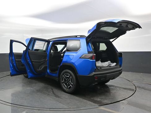 New 2026 Jeep Cherokee Limited AWD/4WD image 52