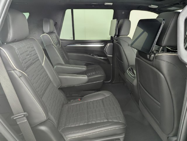 Used 2026 Cadillac Escalade V w/ LPO, ONYX Package AWD/4WD image 22