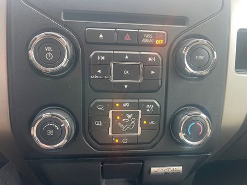 Used 2014 Ford F150 XLT w/ XLT Chrome Package RWD image 27