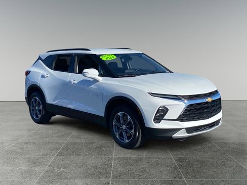 Used 2024 Chevrolet Blazer LT FWD image 7