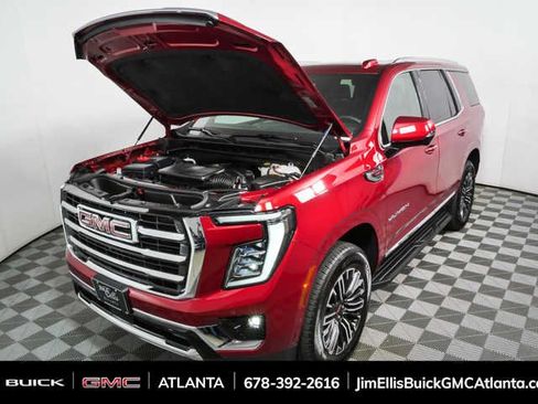 Used 2025 GMC Yukon Elevation AWD/4WD image 35
