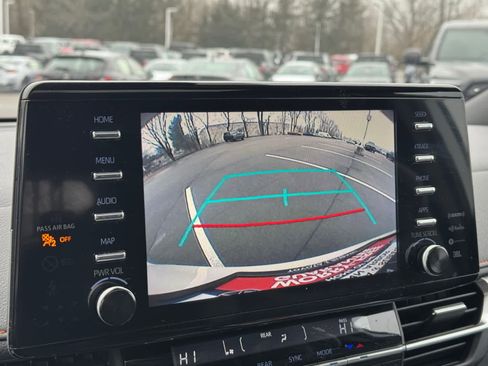 Used 2024 Toyota Sienna XSE w/ XSE Premium Package image 25