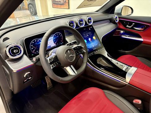 New 2026 Mercedes-Benz GLC 300 image 6