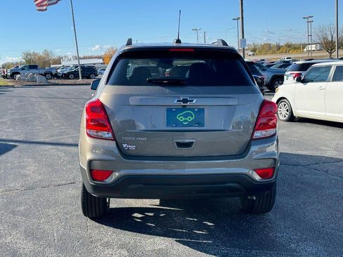 Used 2022 Chevrolet Trax LT w/ Sport Edition image 4