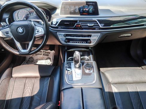 Used 2016 BMW 750i xDrive AWD/4WD image 15