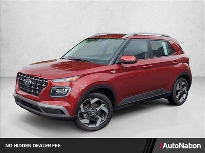 Certified 2023 Hyundai Venue Limited w/ Cargo Package