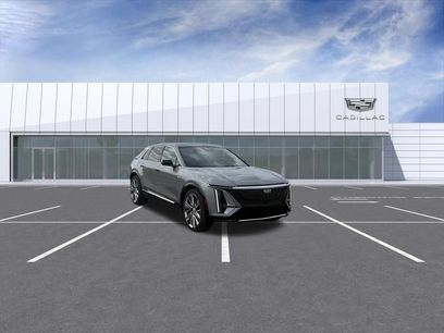 Certified 2025 Cadillac Lyriq Luxury w/ LPO, Floor Liner Package
