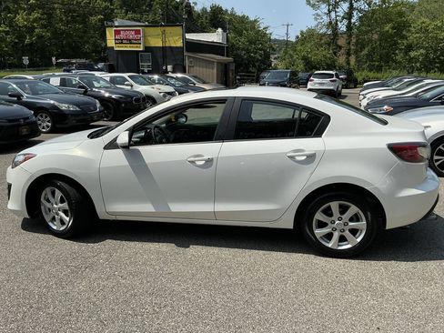 Used 2010 MAZDA MAZDA3 i Touring FWD image 7