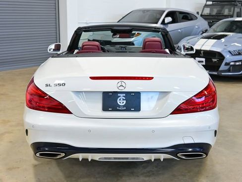 Used 2020 Mercedes-Benz SL 550 image 13