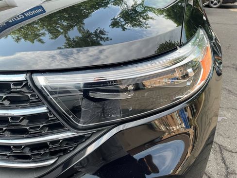 Used 2020 Ford Explorer XLT w/ Comfort Package AWD/4WD image 29