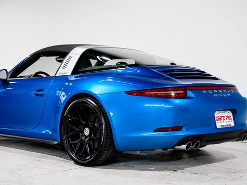 Used 2016 Porsche 911 Targa 4S AWD/4WD image 34