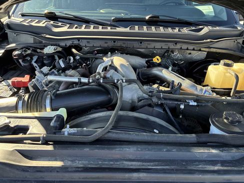 Used 2023 Ford F350 XLT w/ 360-Degree Camera Package image 17