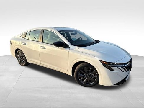 New 2026 Nissan Sentra SL FWD image 1