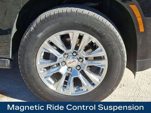 Used 2025 GMC Yukon XL Denali image 10