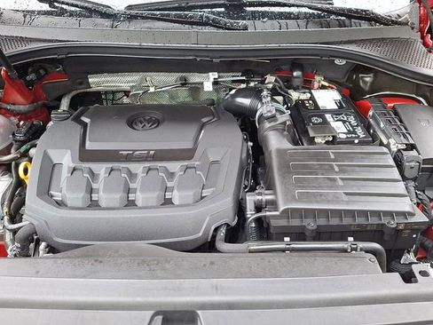 Certified 2024 Volkswagen Tiguan SE R-Line AWD/4WD image 29