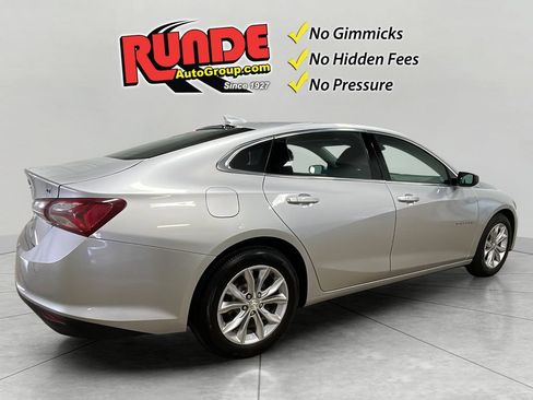 Used 2021 Chevrolet Malibu LT FWD image 8