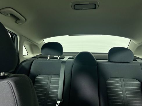 New 2026 Kia K5 LXS image 32