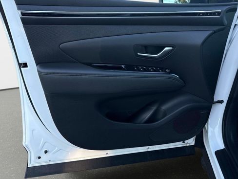 Certified 2024 Hyundai Tucson Limited image 17