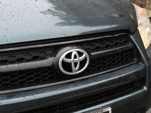 Used 2010 Toyota RAV4 4WD image 36