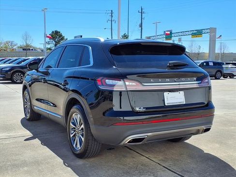 Certified 2023 Lincoln Nautilus Reserve w/ Luxury Package image 23