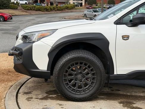 Used 2024 Subaru Outback Wilderness image 12