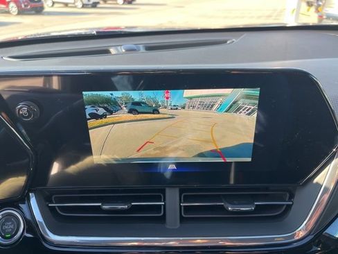 New 2026 Chevrolet Trax RS w/ Sunroof Package image 23