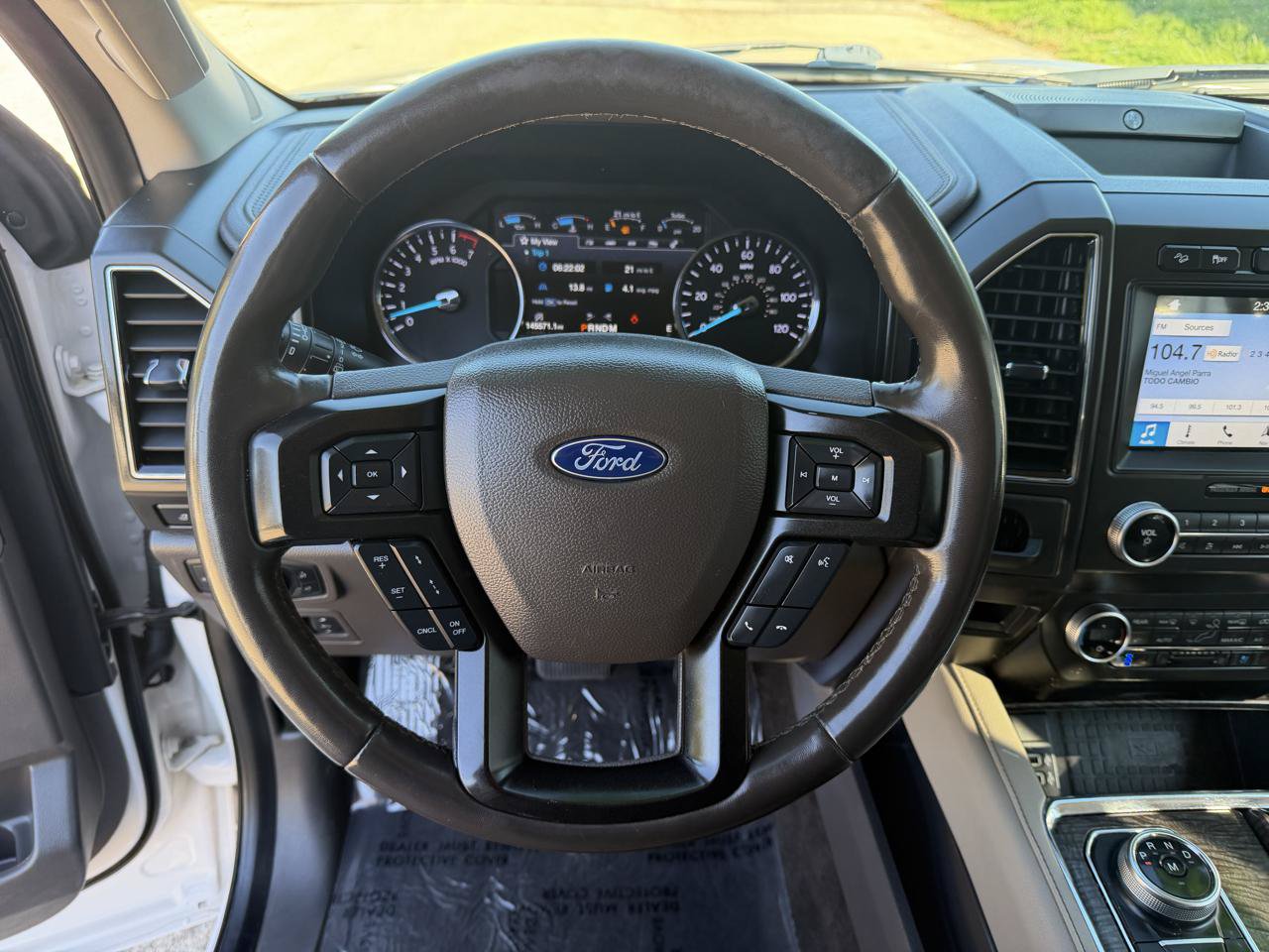 Used 2019 Ford Expedition Max Limited w/ Equipment Group 301A AWD/4WD image 18