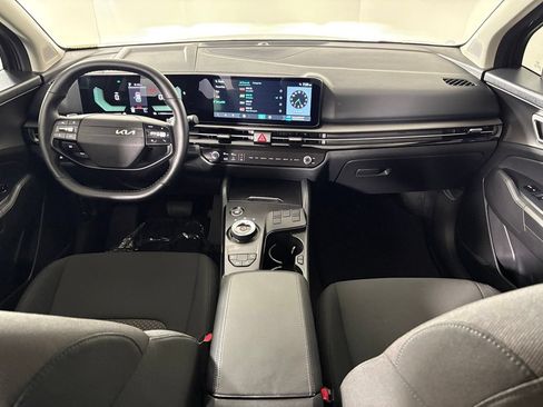 New 2026 Kia Sportage LX FWD image 33