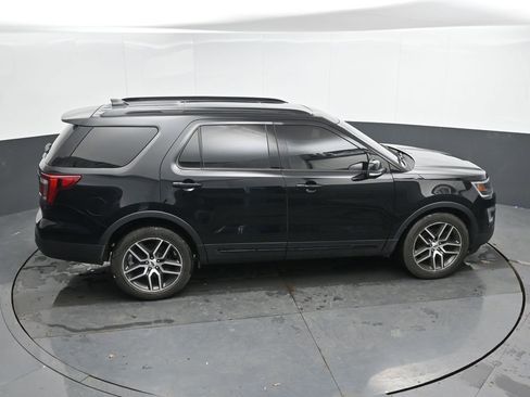 Used 2016 Ford Explorer Sport w/ Equipment Group 401A image 32