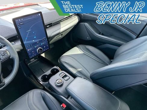 Used 2023 Ford Mustang Mach-E Premium image 25