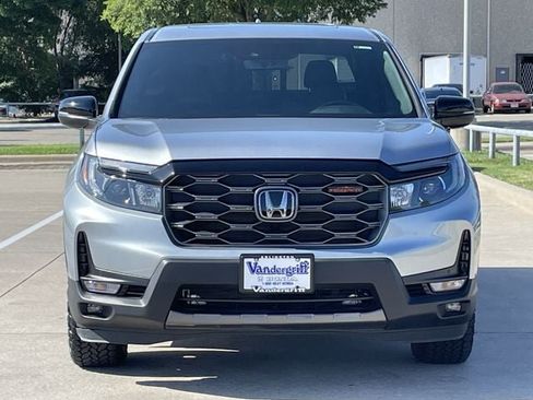 Used 2025 Honda Ridgeline TrailSport image 7