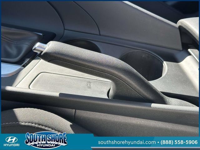 Certified 2024 Hyundai Elantra SEL FWD image 34